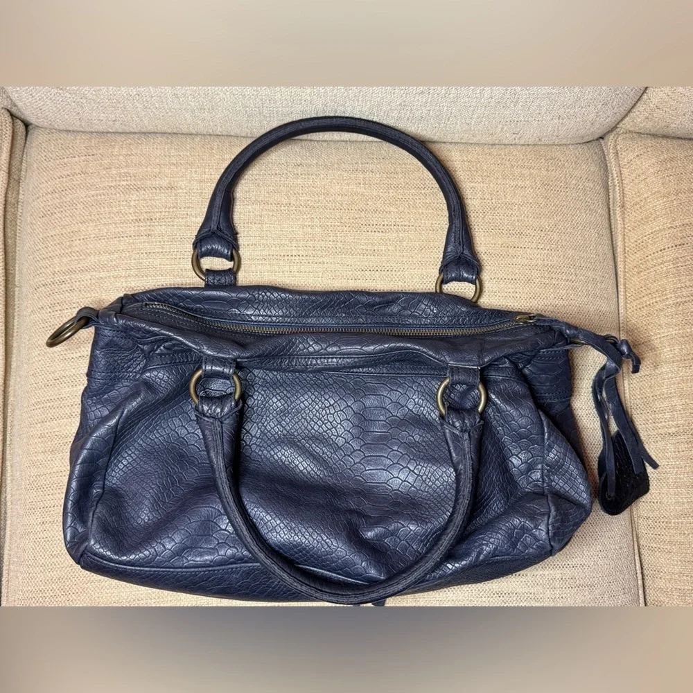 Moni Moni Splendor Tote Satchel PRICE DROP! - Picture 8 of 13